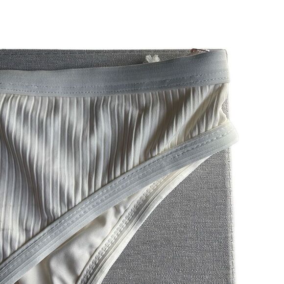 Good American 7 4X Plus Bikini Bottom Swimwear High Cut Ribbed Ivory NWT Beach - Picture 3 of 7